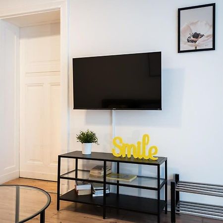 Great Apartment In Berlin Neukoelln Exterior foto